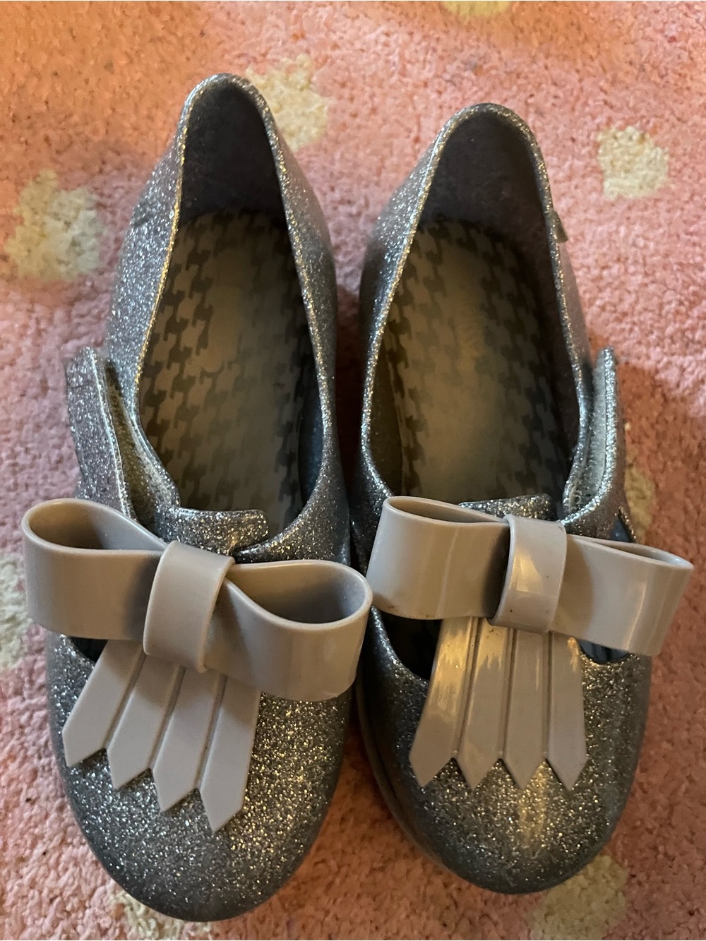 Mini Melissa Silver Glitter Bow Kiltie Slip-On Dress Shoes